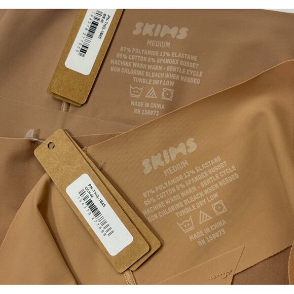 SKIMS Naked Thong Lot of 2 Ochre Sienna Medium - Picture 11 of 12